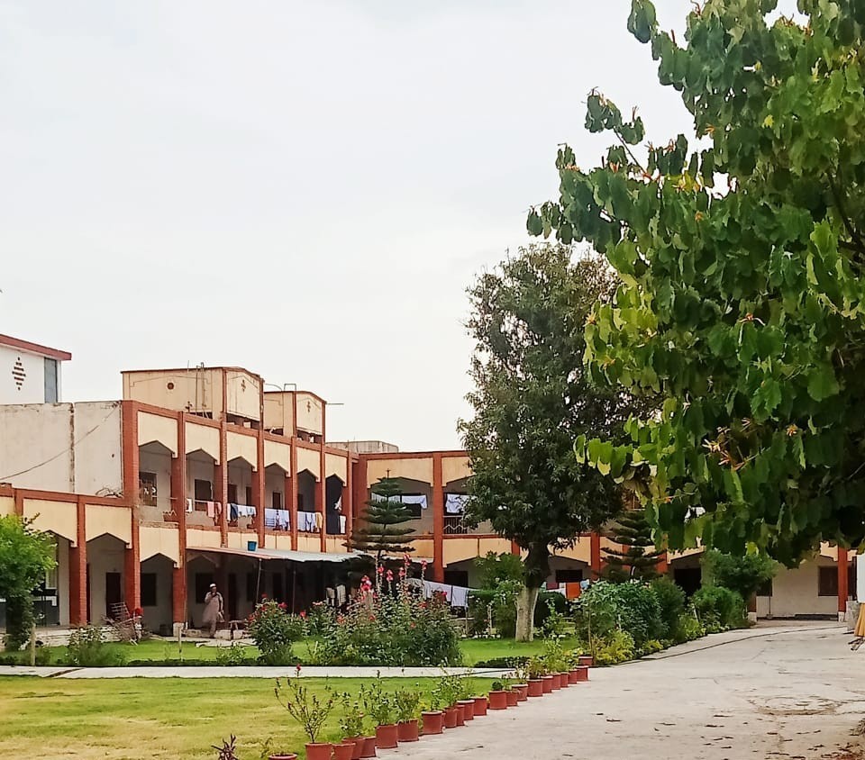 Madrasa Pic
